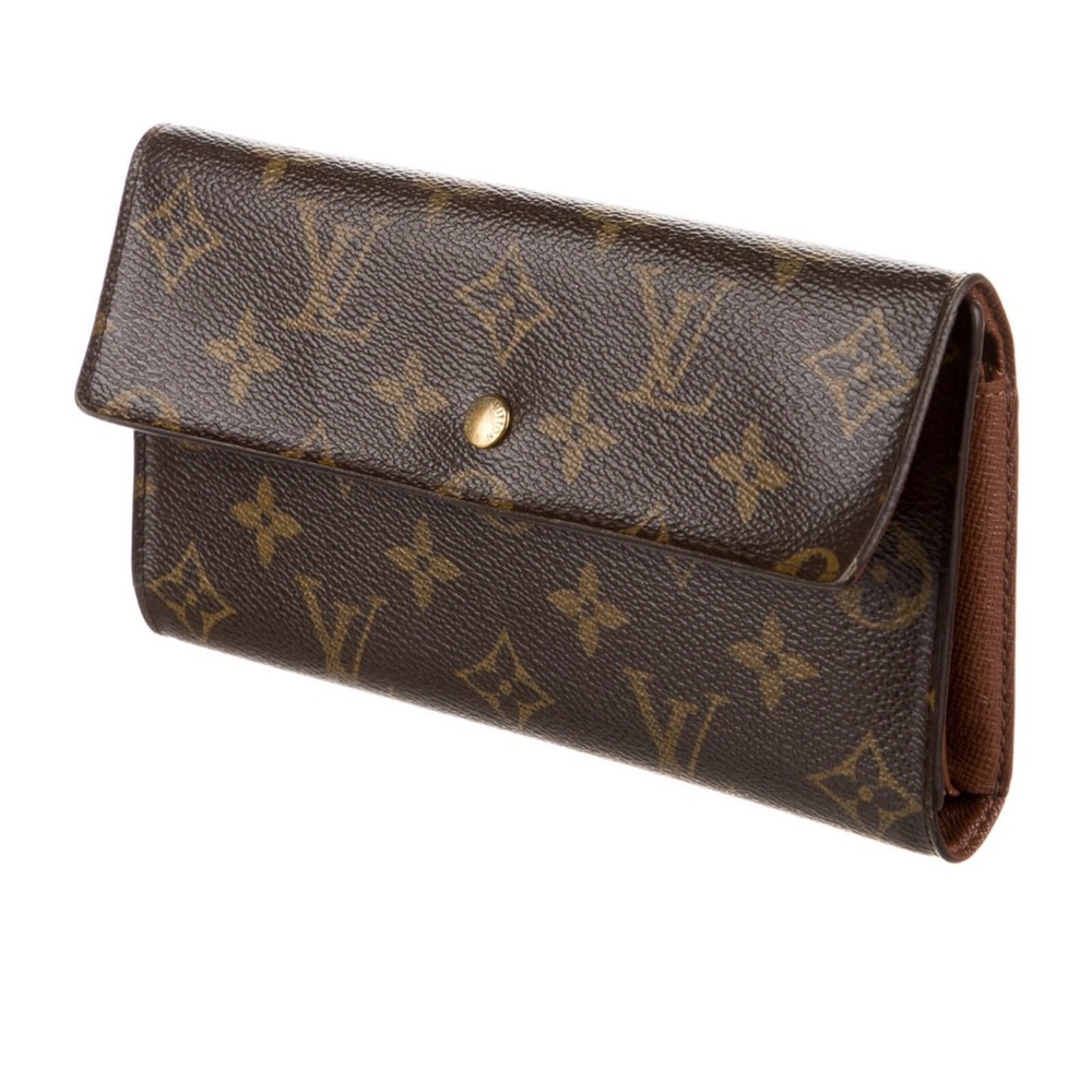 Authentic Louis Vuitton Monogram Canvass Wallet